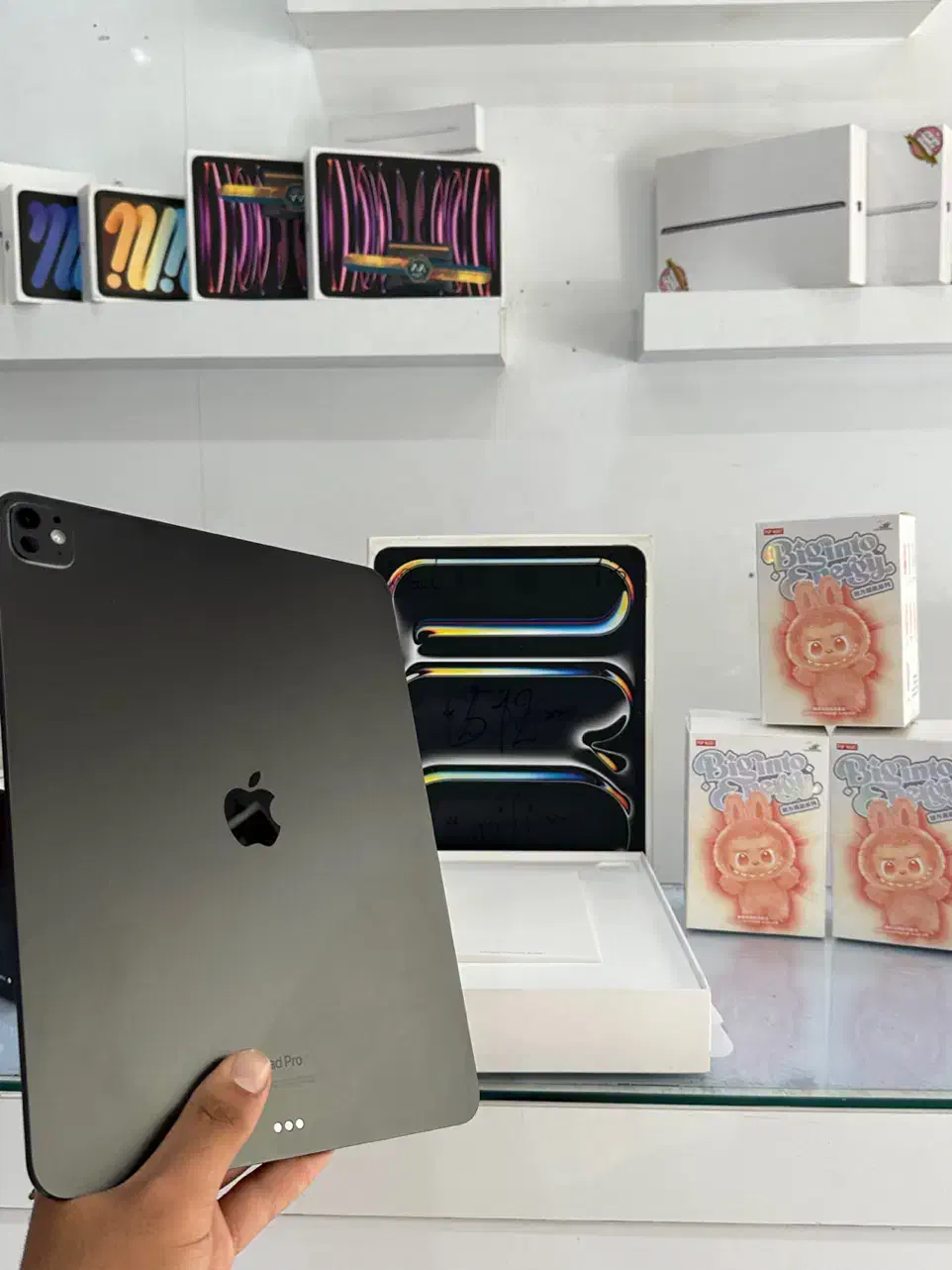 iPad Pro M4 13|تبلت|تهران, استاد معین|دیوار