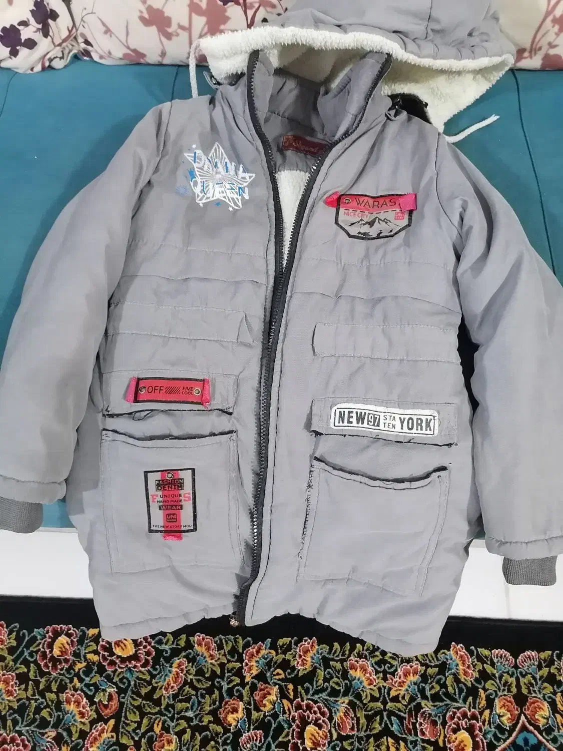 کاپشن دخترونه سایز 3برای 5تا 9نیم 10سال میشه|کفش و لباس بچه|بجنورد, |دیوار