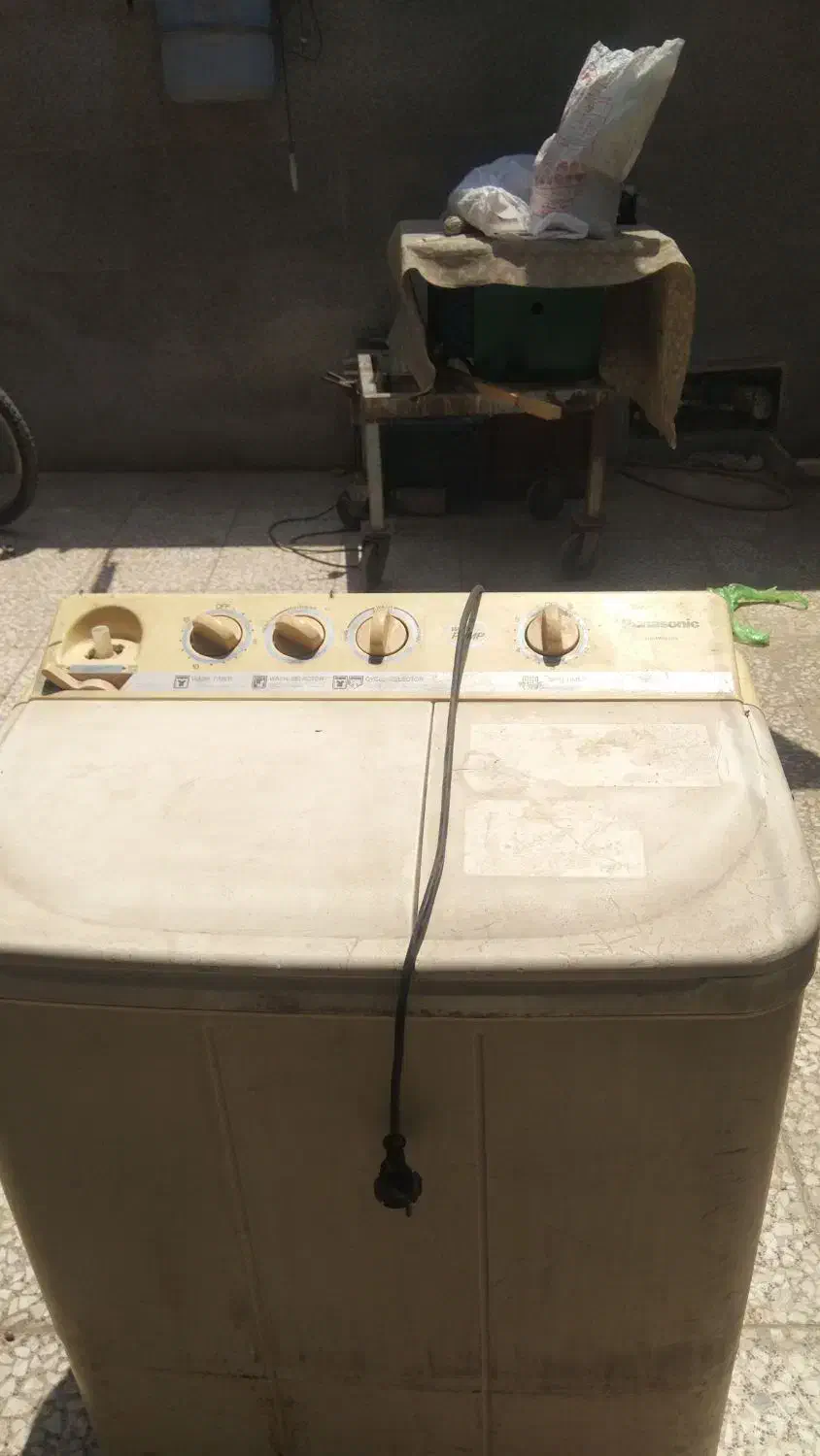 لباس شویی|ماشین لباسشویی و خشککن لباس|قم, انسجام|دیوار