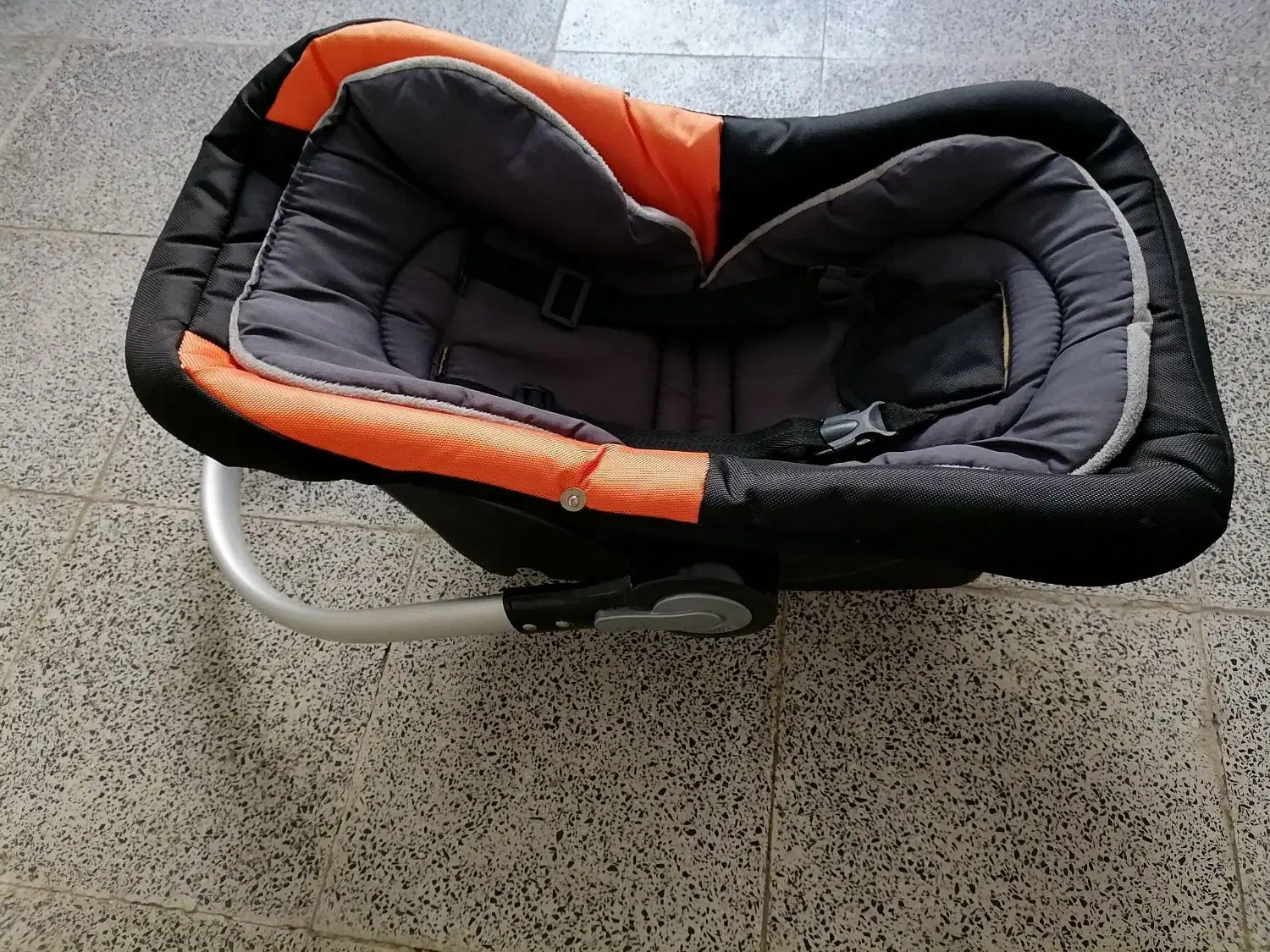 کریر سالم نو|کالسکه و لوازم جانبی|ارومیه, |دیوار