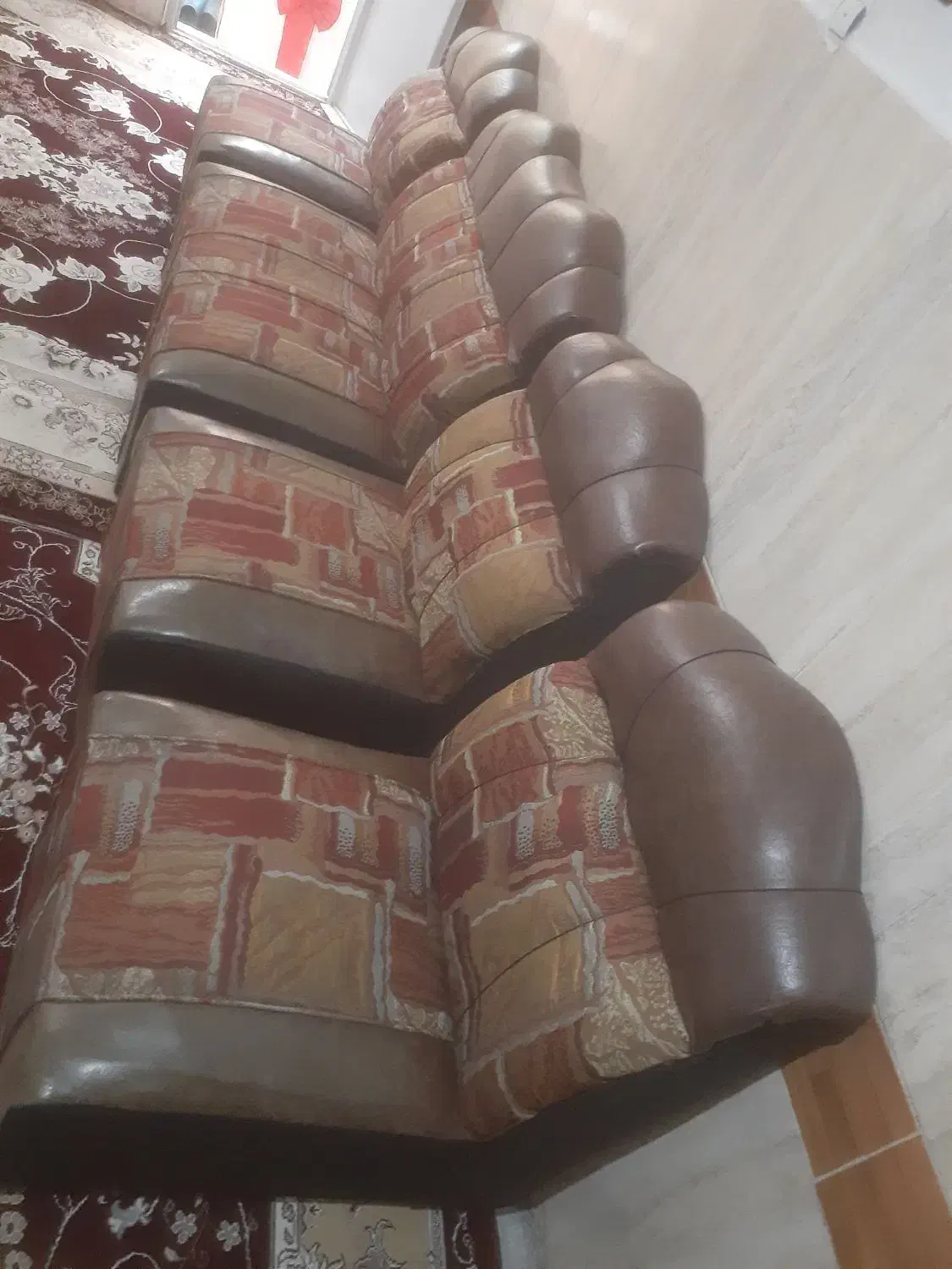 مبل راحتی ۷نفر|مبلمان خانگی و میز عسلی|بروجرد, |دیوار