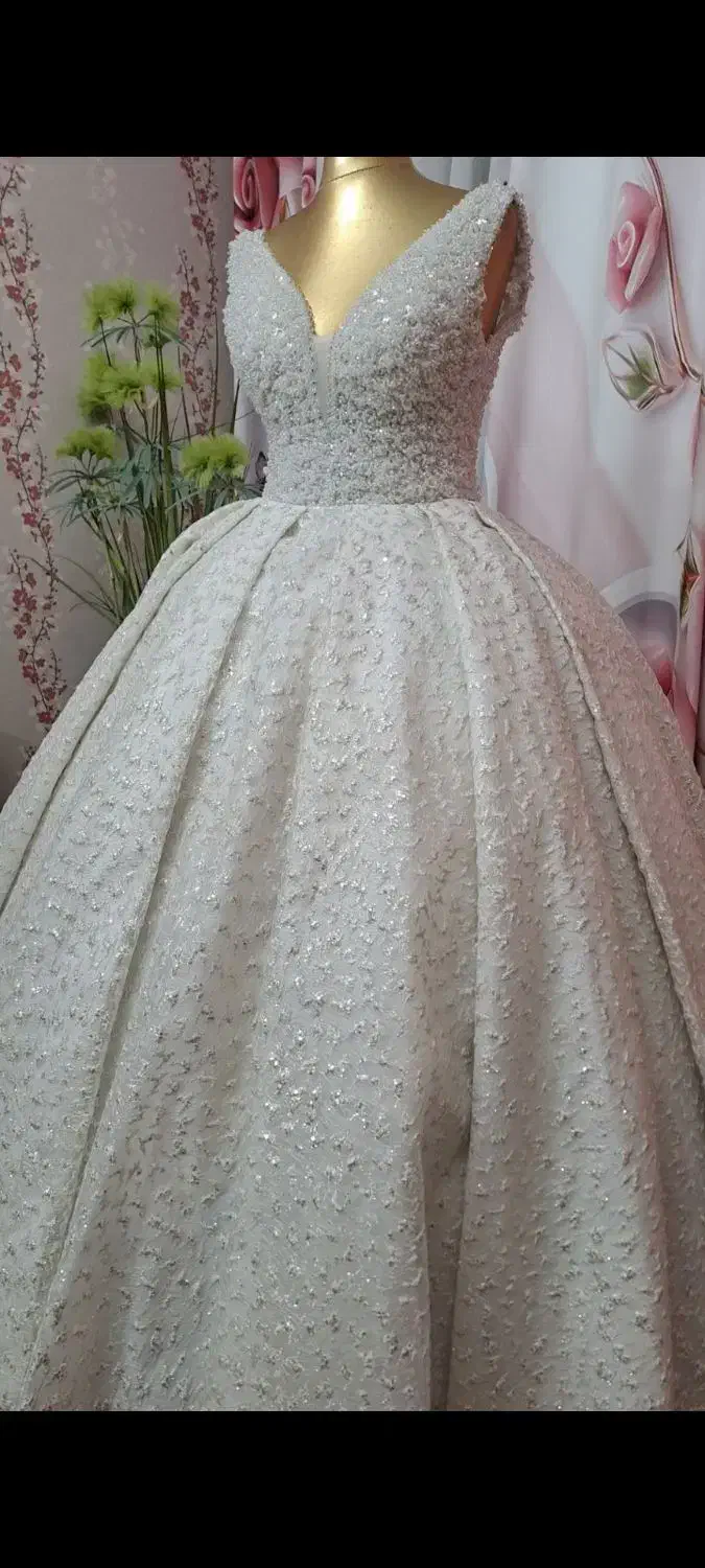 لباس عروس|لباس|مشهد, توس (بلوار توس)|دیوار