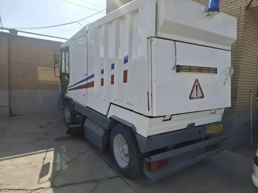 جاروب دلوو|خودرو سنگین|اصفهان, ملک‌شهر|دیوار