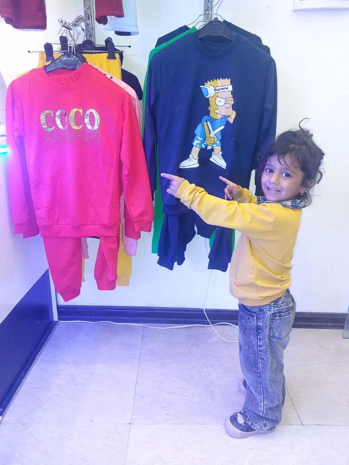 ست بچگانه ۱۹۸|کفش و لباس بچه|بروجرد, |دیوار