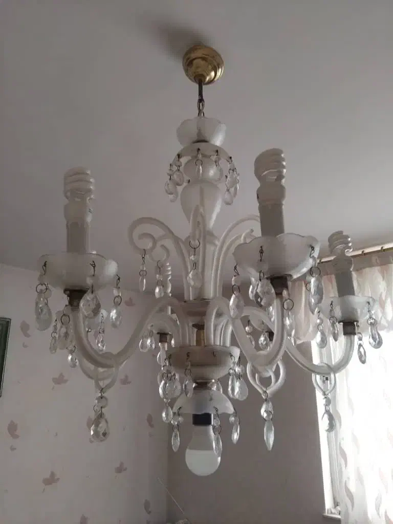 لوستر و چمدان قدیمی عتیقه|لوستر و چراغ آویز|اردبیل, |دیوار