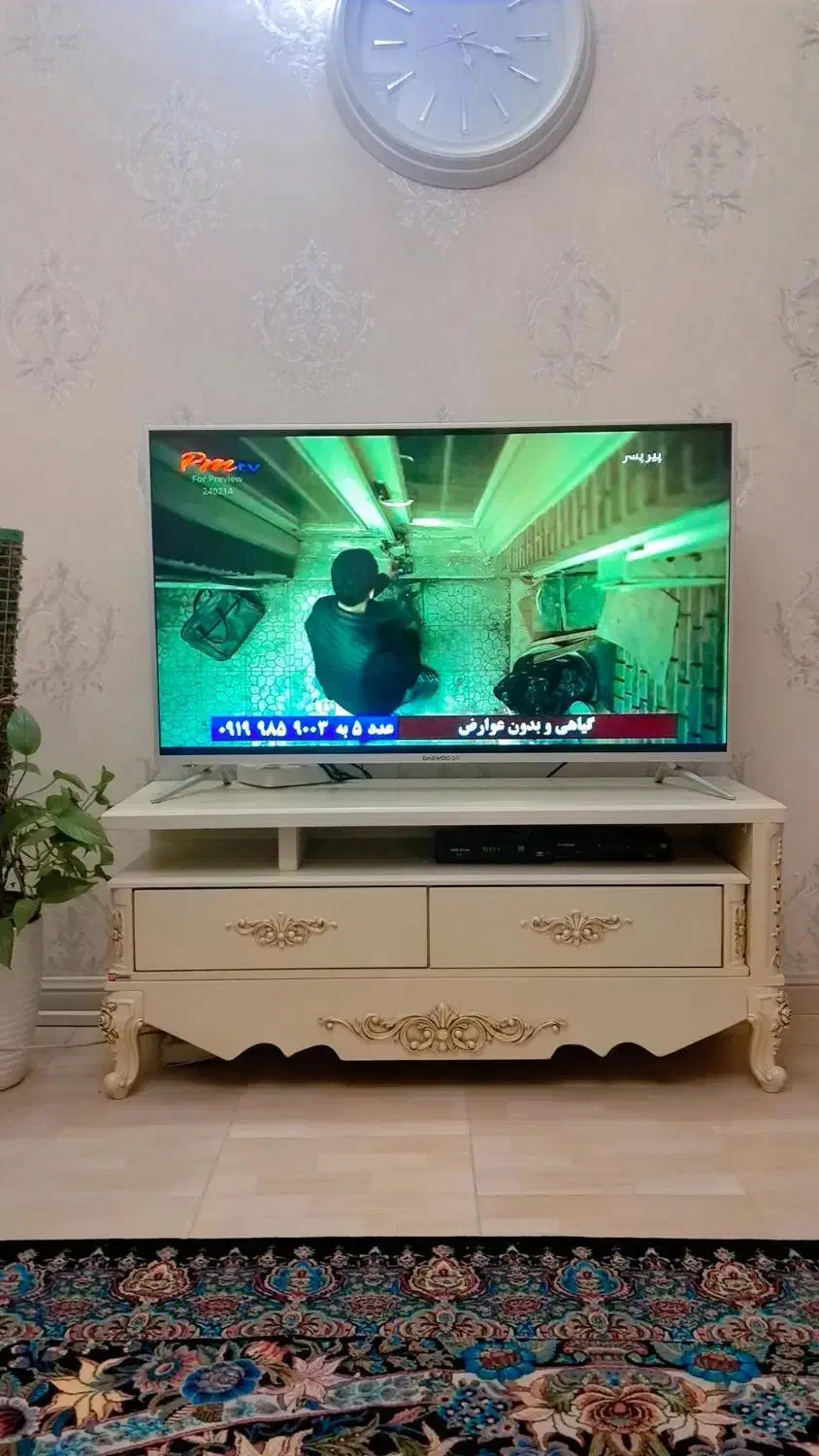 تلویزیون  هوشمند49اینج دوومیز تلویزیون|تلویزیون و پروژکتور|الوند, |دیوار