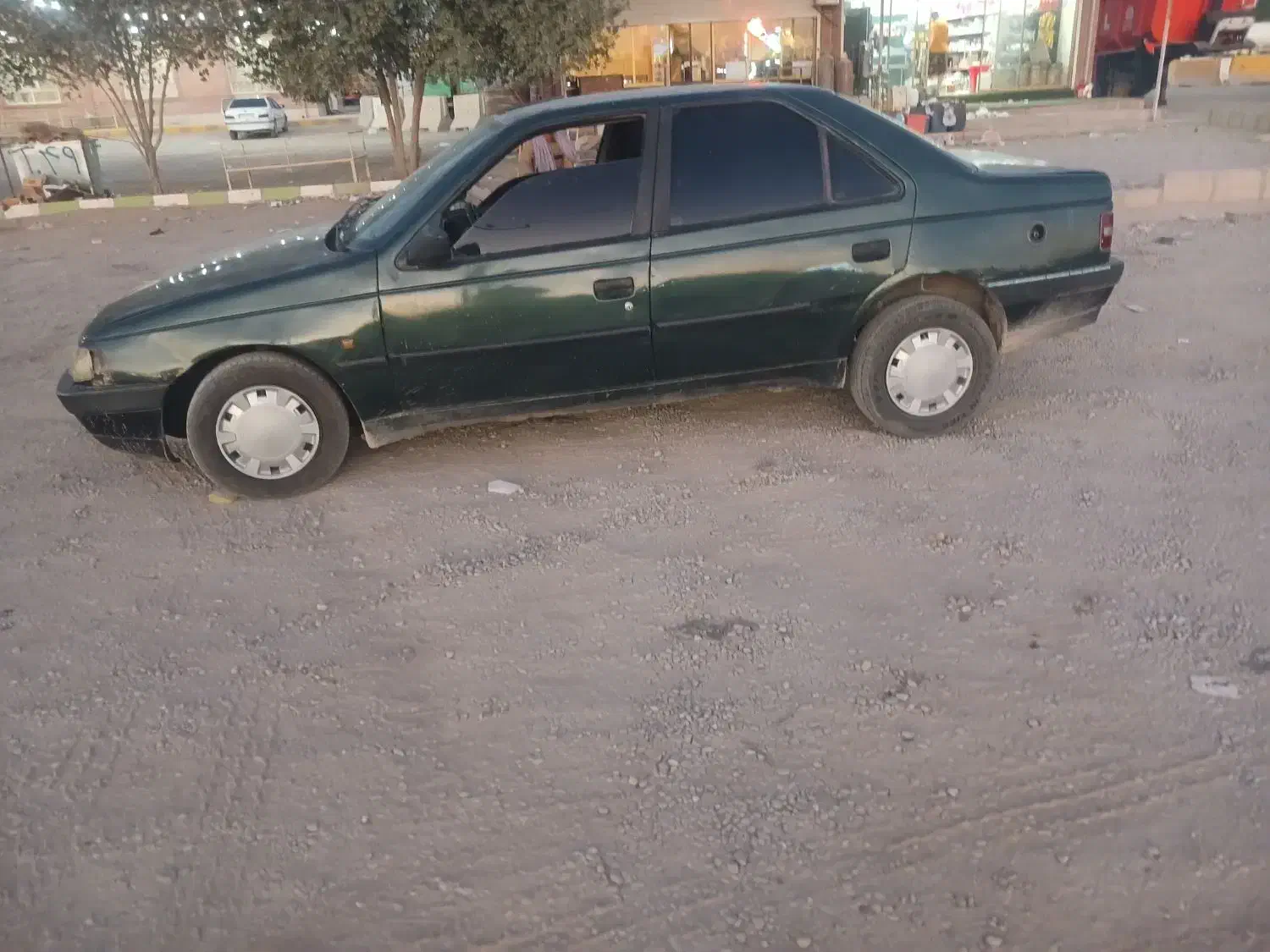 پژو۴۰۵مدل ۸۲|خودرو سواری و وانت|ایرانشهر, |دیوار