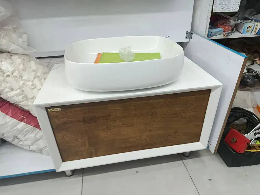 روشویی|لوازم سرویس بهداشتی|رامهرمز, |دیوار