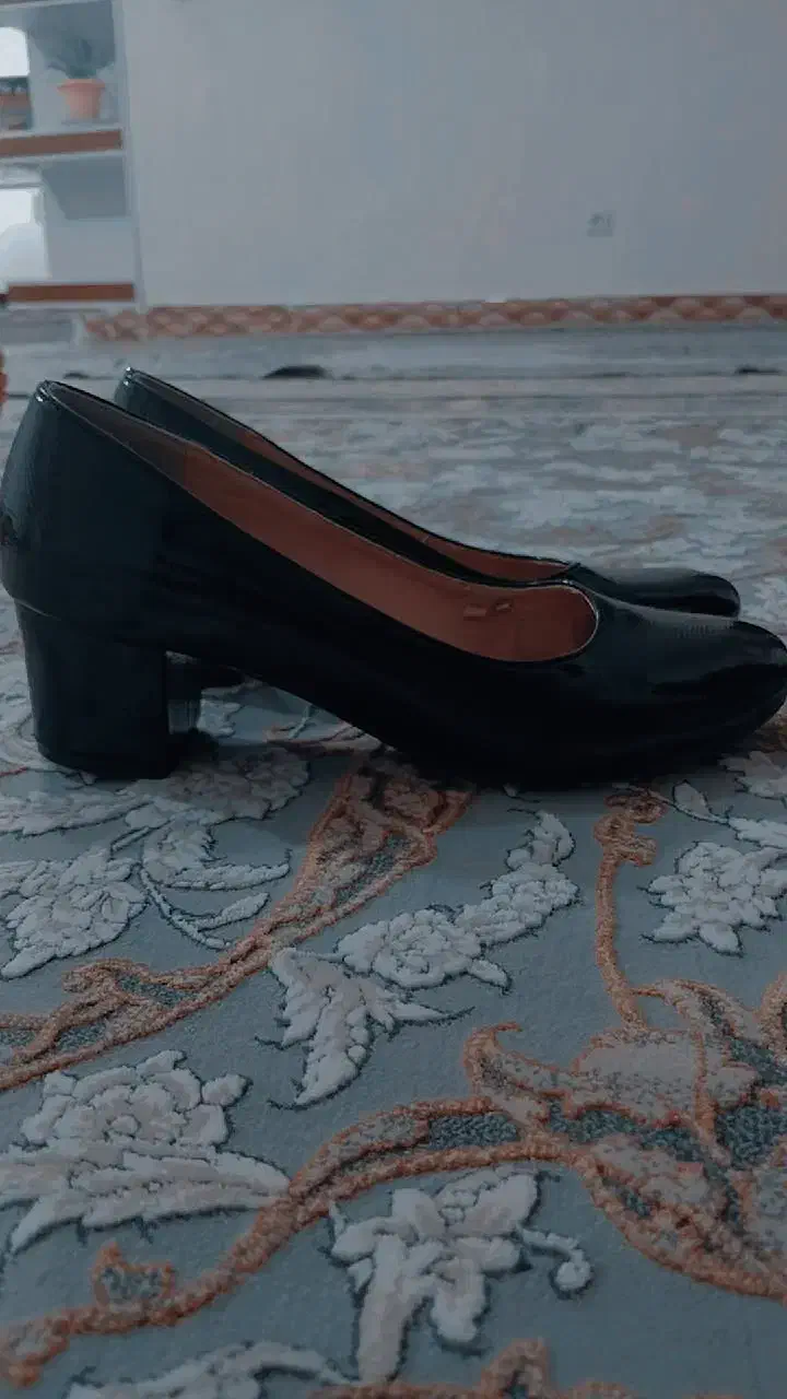 کفش زنانه|کیف، کفش، کمربند|نورآباد, |دیوار