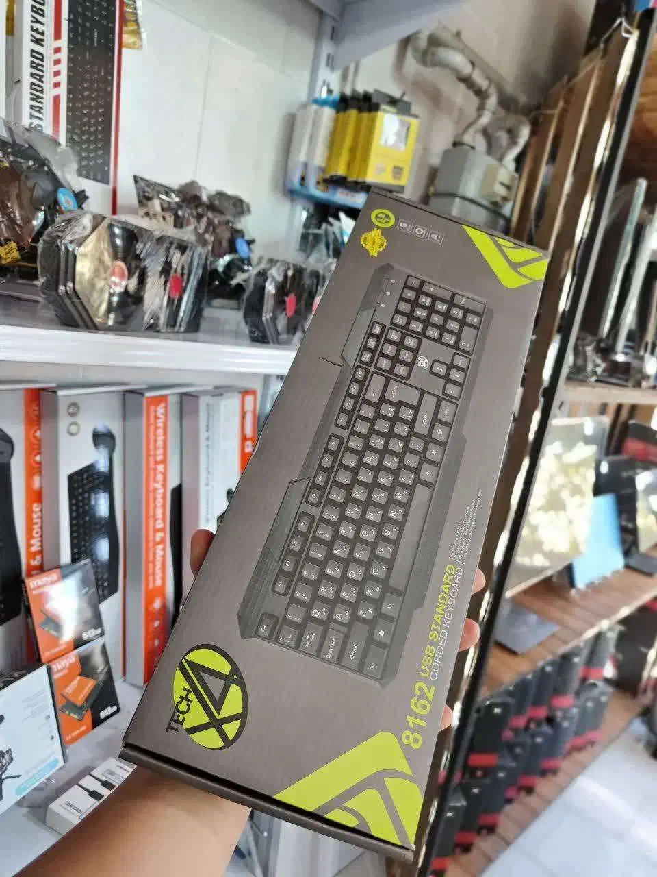 صفحه کلید معمولی و گیمینگ|قطعات و لوازم جانبی رایانه|زنجان, |دیوار