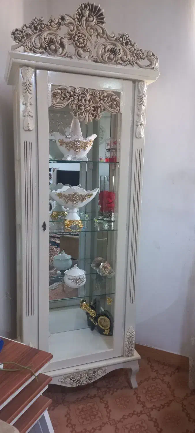 بوفه سالم|بوفه، ویترین، کنسول|تاکستان, |دیوار