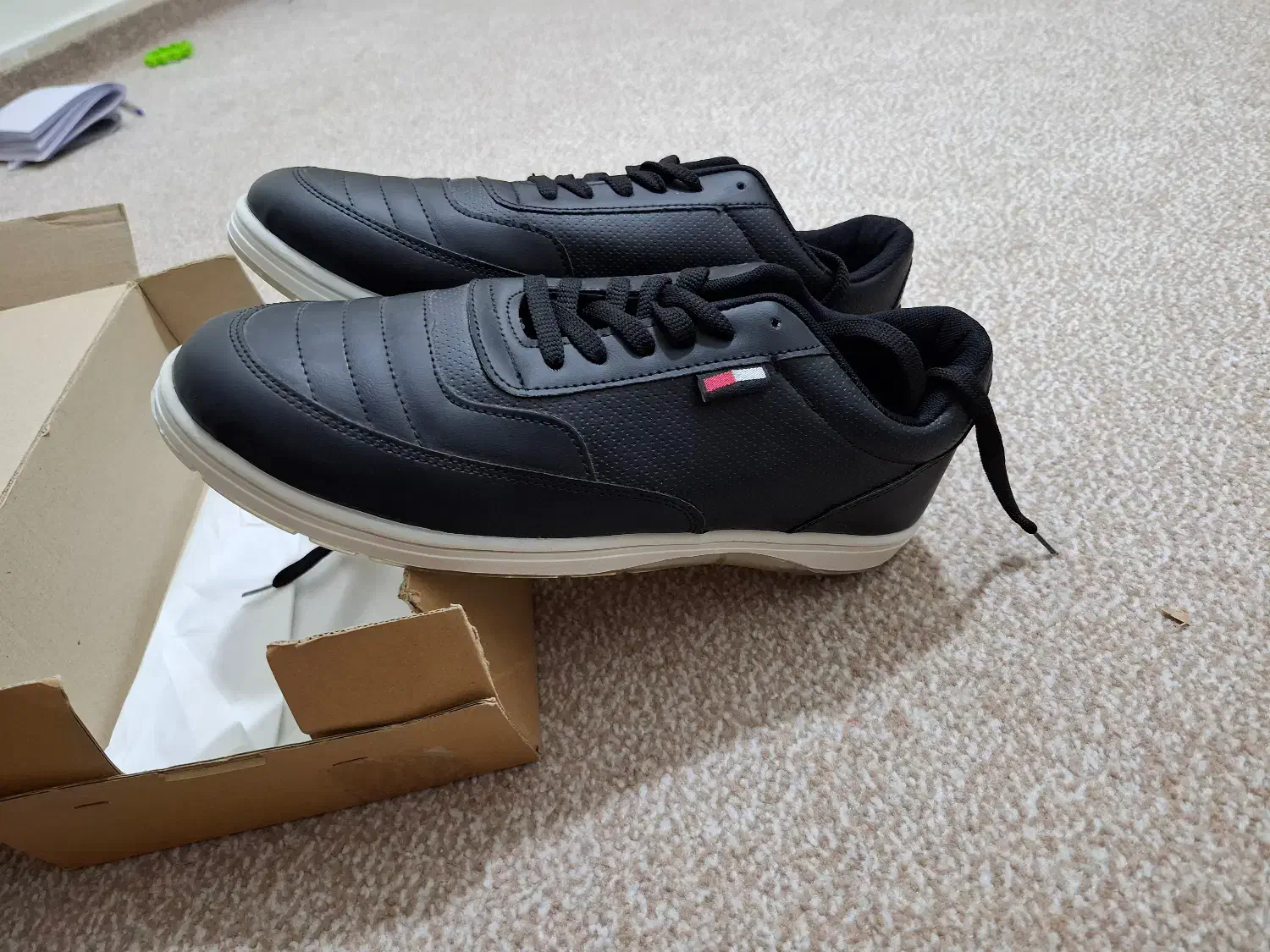 دو عدد کفش مردانه baoji-me وکفش طبیعت گردی کروماکی|کیف، کفش، کمربند|اهواز, معین زاده|دیوار