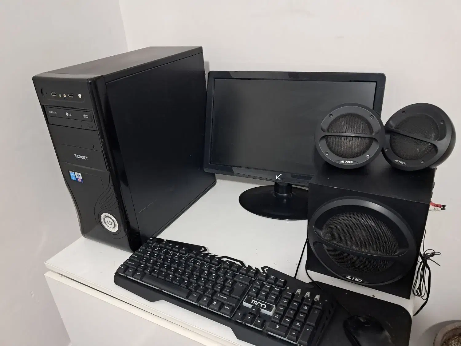 سیستم کامپیوتر|رایانه رومیزی|ابهر, |دیوار