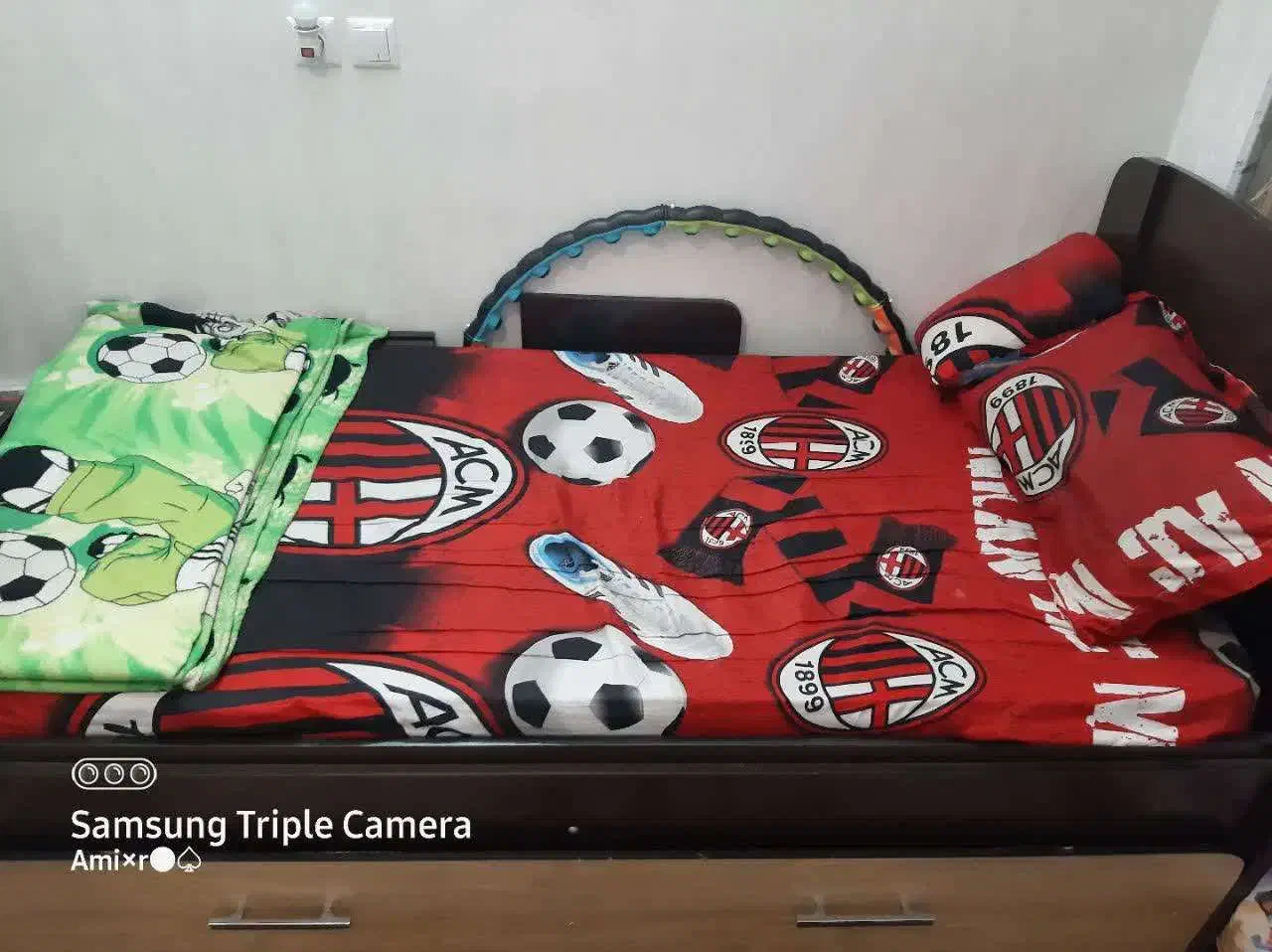 تخت کم جا دو طبقه|تخت و سرویس خواب|اصفهان, خانه اصفهان|دیوار