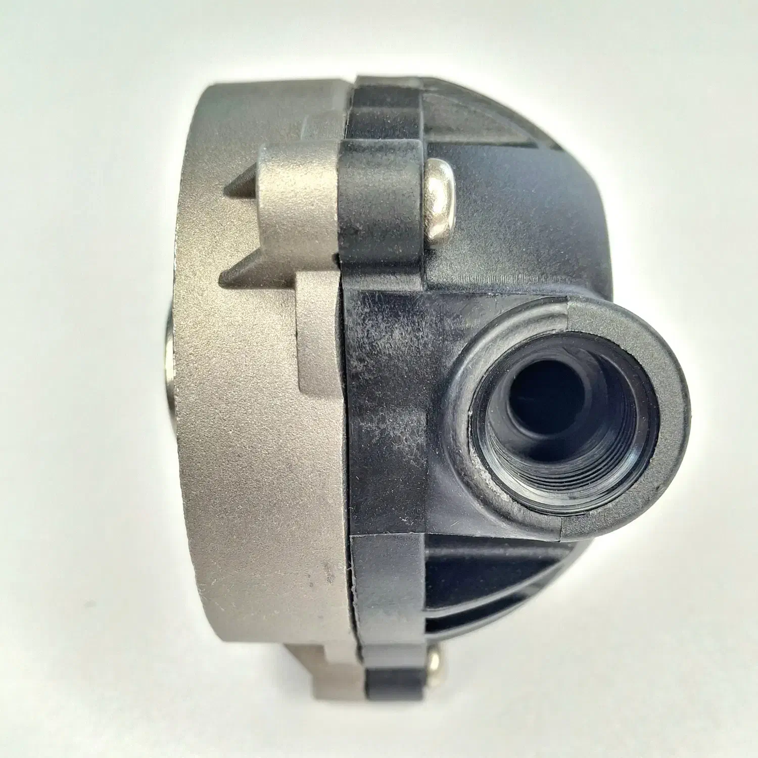 سر پمپ دستگاه تصفیه آب خانگی وارداتی|آبسردکن و تصفیه آب|اهواز, مجاهد|دیوار