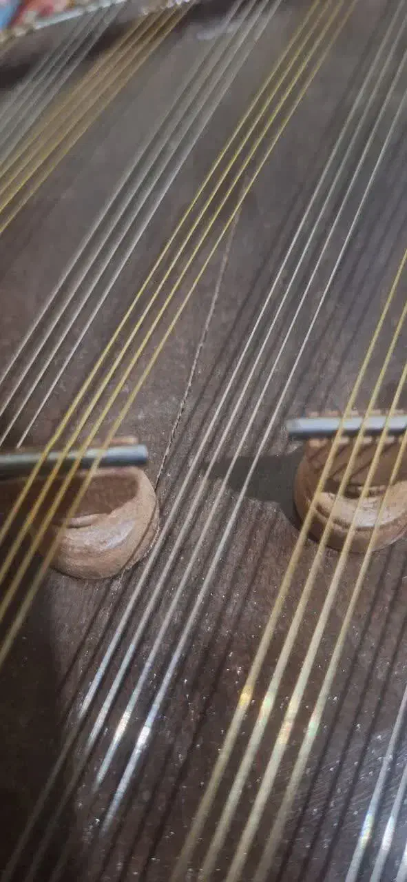 سنتور|سازهای سنتی|نجف‌آباد, کهریزسنگ|دیوار