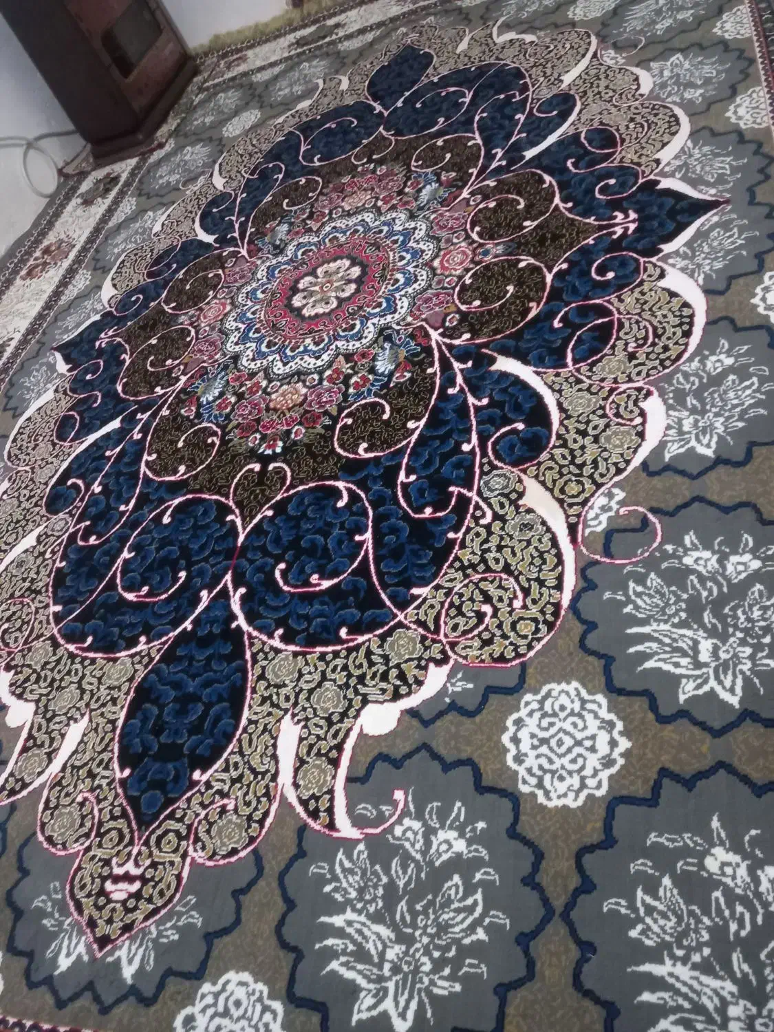 ۳تخته فرش ۱۲متری روش نوشته ۷۰۰شانه ولی طرح ۷۰۰شانه|فرش|خاوران, |دیوار