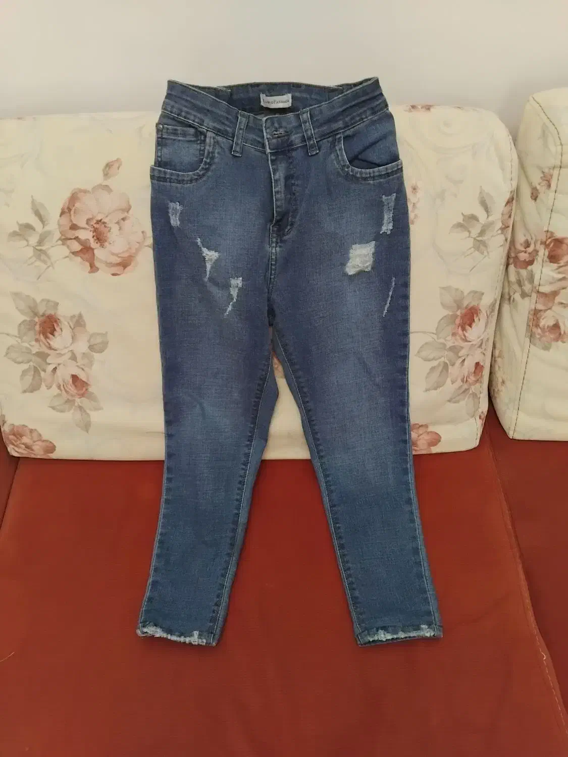 شلوار لی نو|لباس|اراک, |دیوار