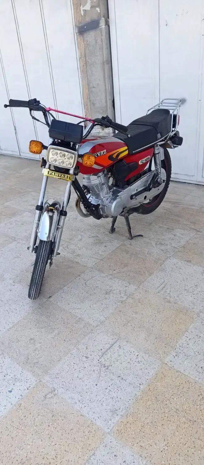 موتور پرواز مدل 402مدارک کامل همه چیز سالم|موتورسیکلت|میناب, |دیوار