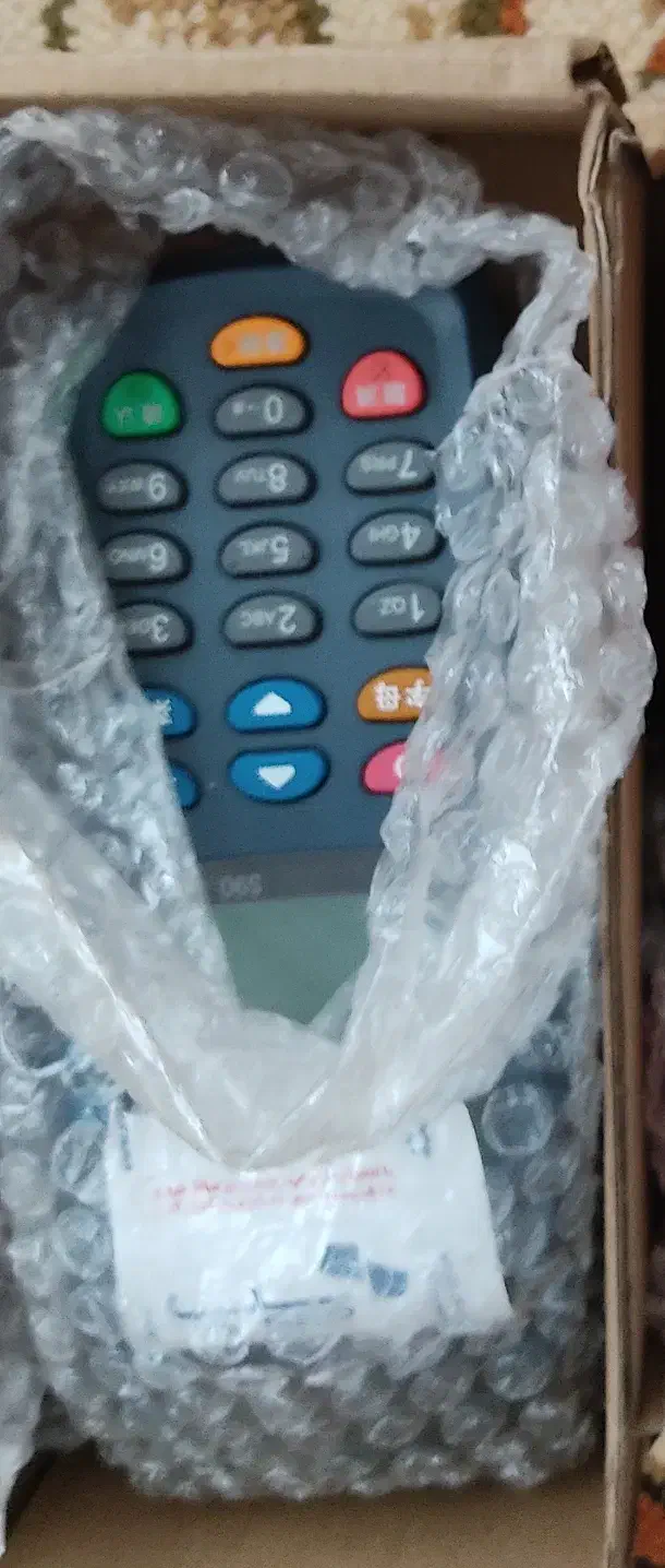 دو تخته وایت برد و یک دستگاه کارتخوان|دفتر کار|الشتر, |دیوار