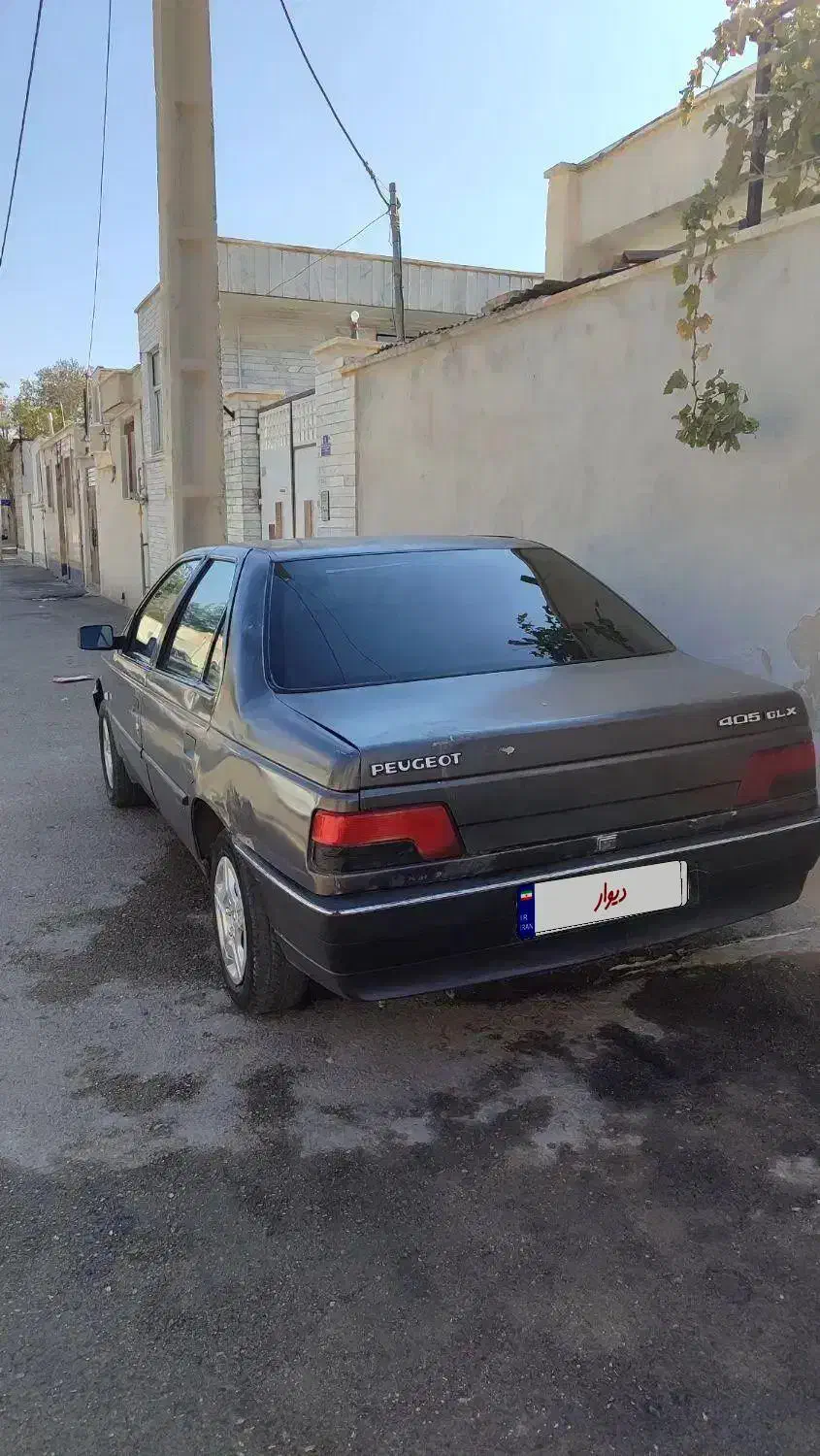 پژو ۴۰۵ مدل ۸۳ در حد|خودرو سواری و وانت|بسطام, |دیوار