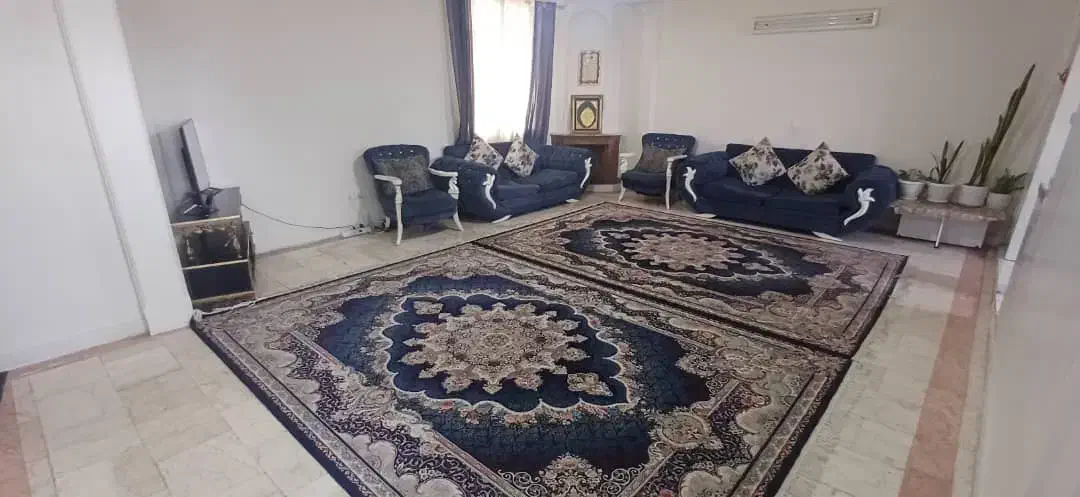 ویلایی حیاط دار /۳طبقه مجزا دربست،پارکینگ ماشین|اجارهٔ خانه و ویلا|تهران, راه آهن|دیوار