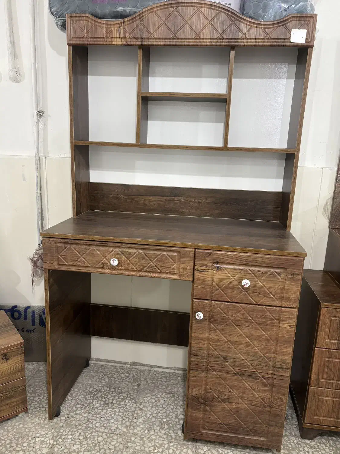 میز تحریر اقتصادی|میز تحریر و کامپیوتر|اراک, |دیوار