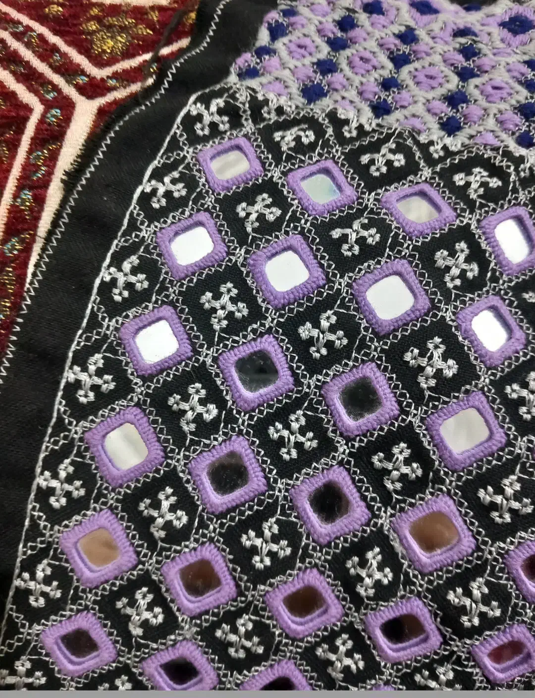 مشتری واقعی پیام بده|آینه|هیرمند, |دیوار