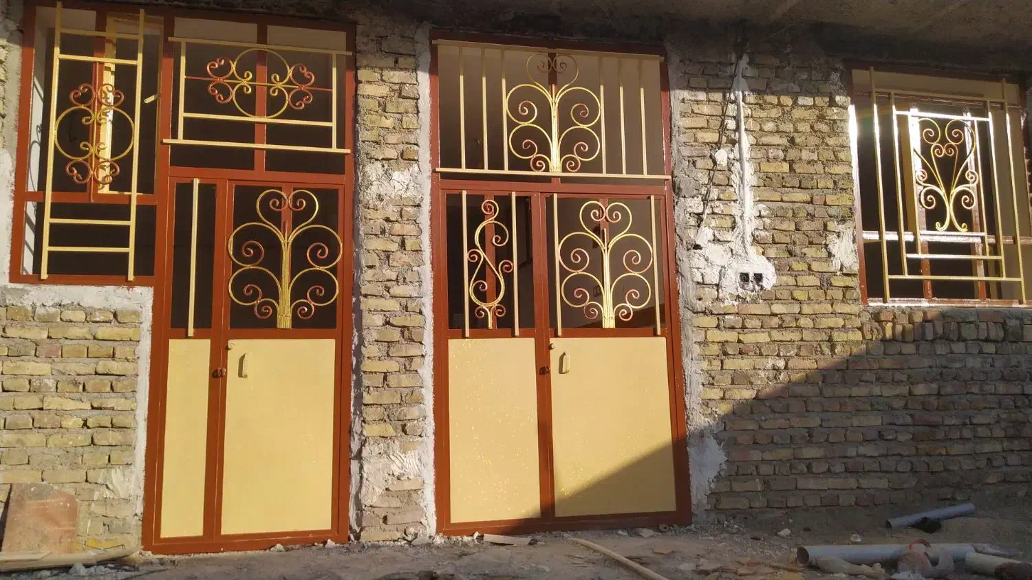 رنگ آمیزی ساختمان پذیرفته میشود|خدمات پیشه و مهارت|سراوان, |دیوار