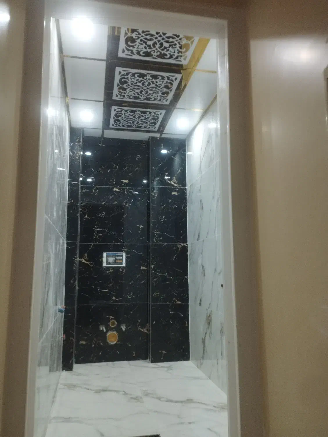 کاشی کاری.سرامیک.ایزوگام.تخریب.نانو|خدمات پیشه و مهارت|تبریز, |دیوار