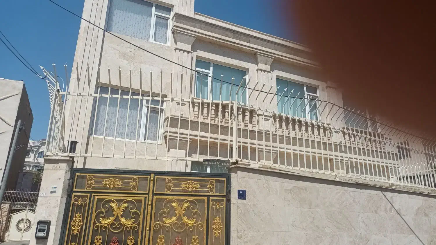 نصب کاشی وسرامیک وسنگ نما وراه پله|خدمات پیشه و مهارت|اراک, |دیوار