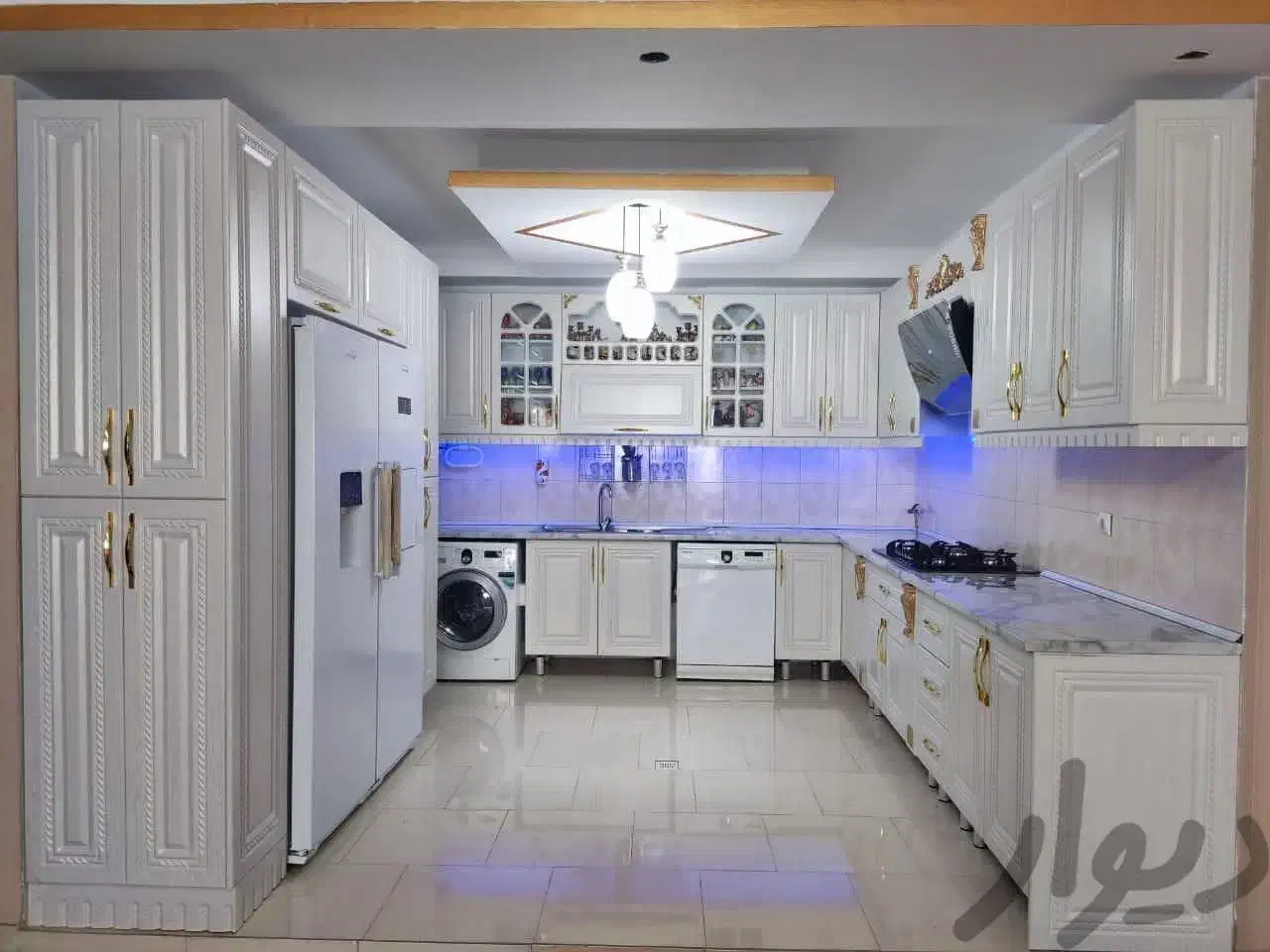 مدرن فکرکن مدرن زندگی کن کابینت های برای نسل جدید|مصالح و تجهیزات ساختمان|رزن, |دیوار