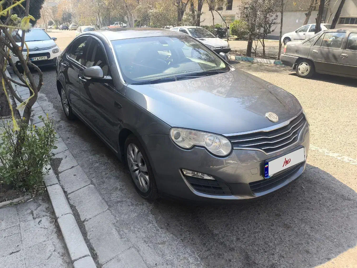 ام جی ۵۵۰- 2012|خودرو سواری و وانت|تهران, المهدی|دیوار