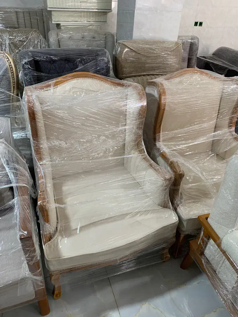 مبلمان و کالای چوب|مبلمان خانگی و میز عسلی|خرمآباد, |دیوار