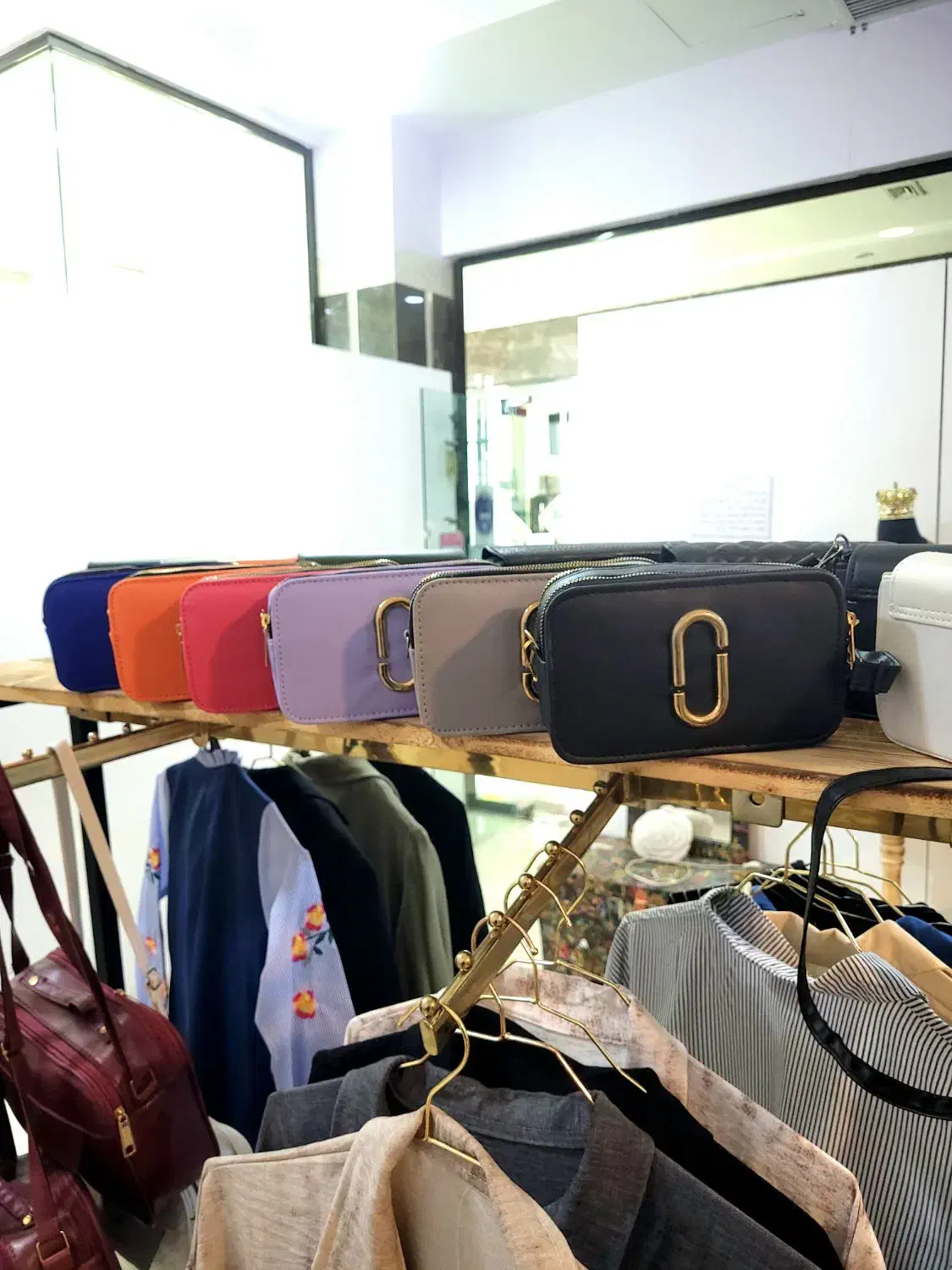 فقط ۱۶۹ انواع کیف زنانه|کیف، کفش، کمربند|مشهد, حسابی جنوبی (شهرک غرب)|دیوار