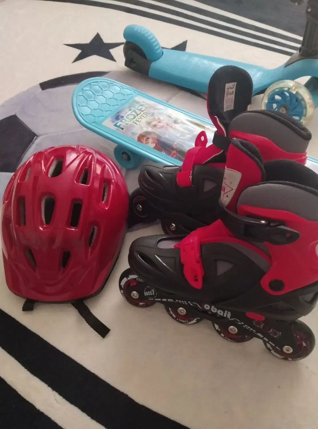 ماشین شارژی و دوچرخه وتخت خواب یک نفره|اسباب و اثاث بچه|فردیس, فردیس|دیوار