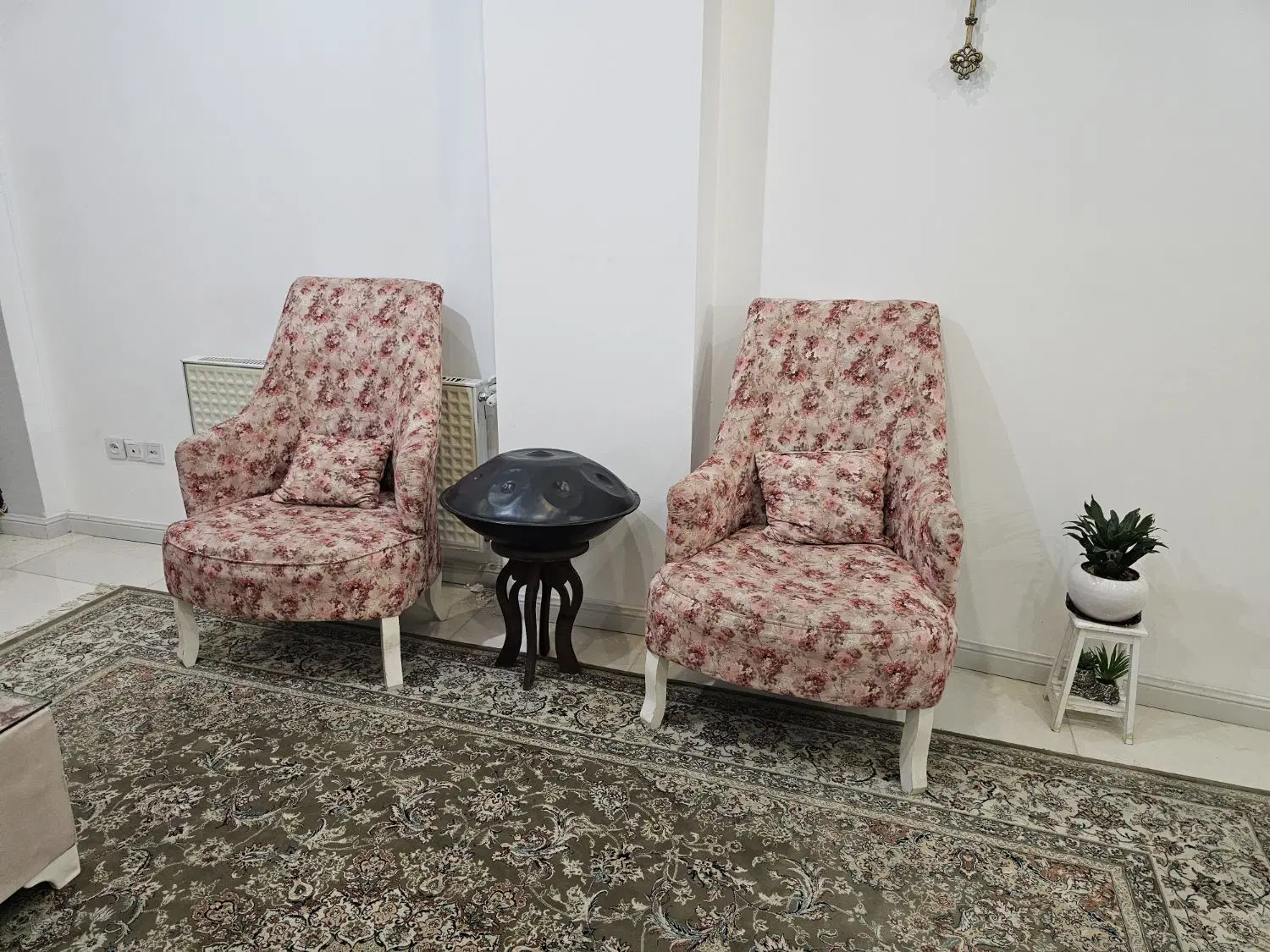مبل راحتی|مبلمان خانگی و میز عسلی|کرج, حسین‌آباد|دیوار