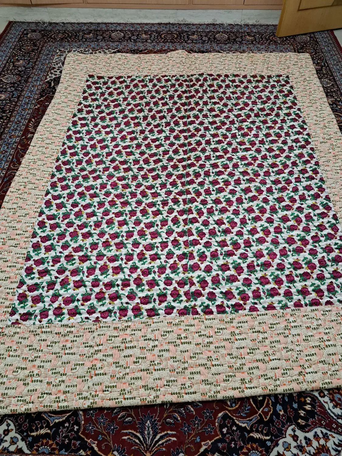 لحاف پنبه نو دو نفره|رختخواب، بالش، پتو|اصفهان, ارغوانیه|دیوار