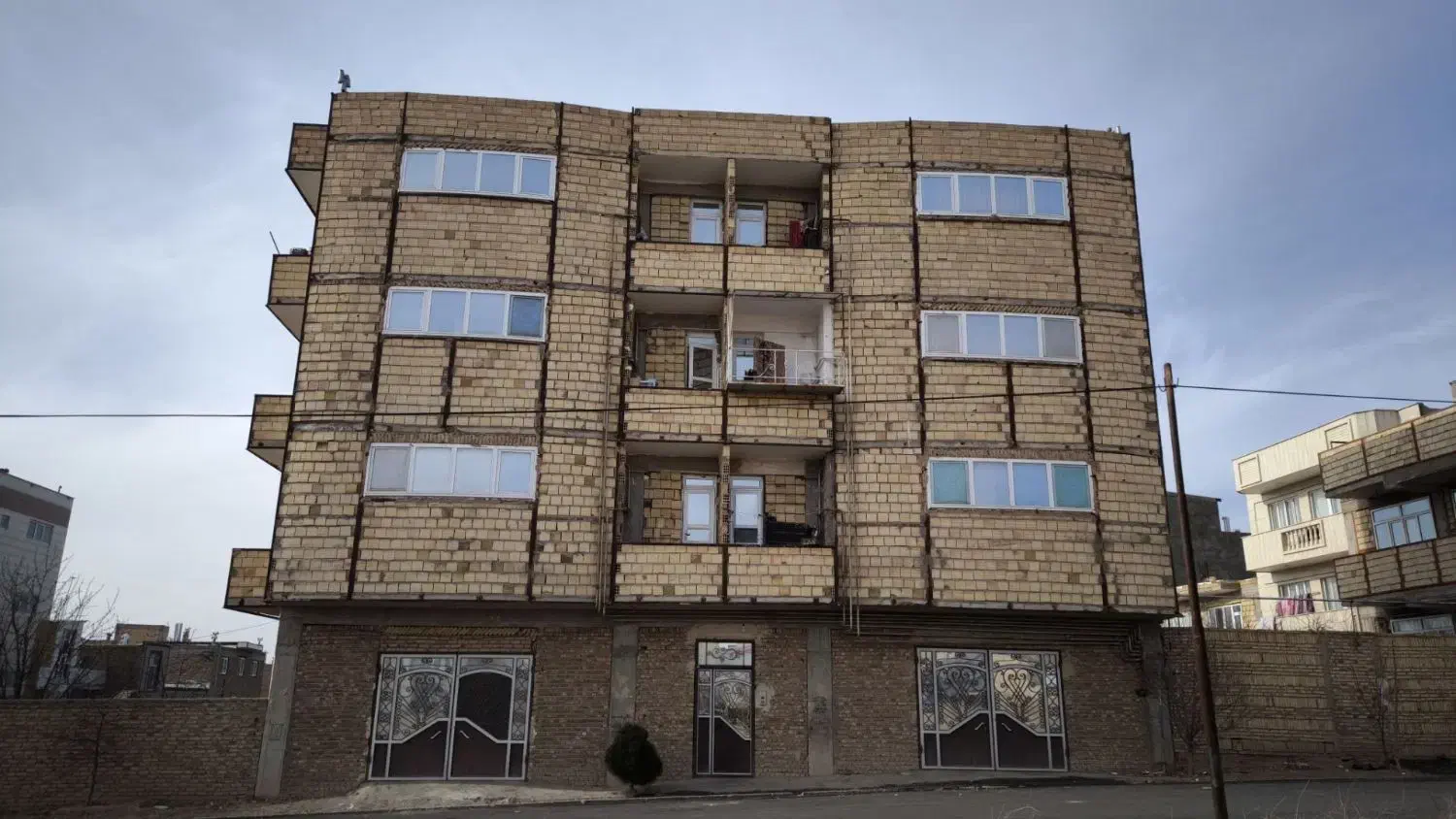 اجاره‌یک‌واحدآپارتمان‌درفاز۲شهرک‌پشت‌آتش‌نشانی|اجارهٔ آپارتمان|اهر, |دیوار