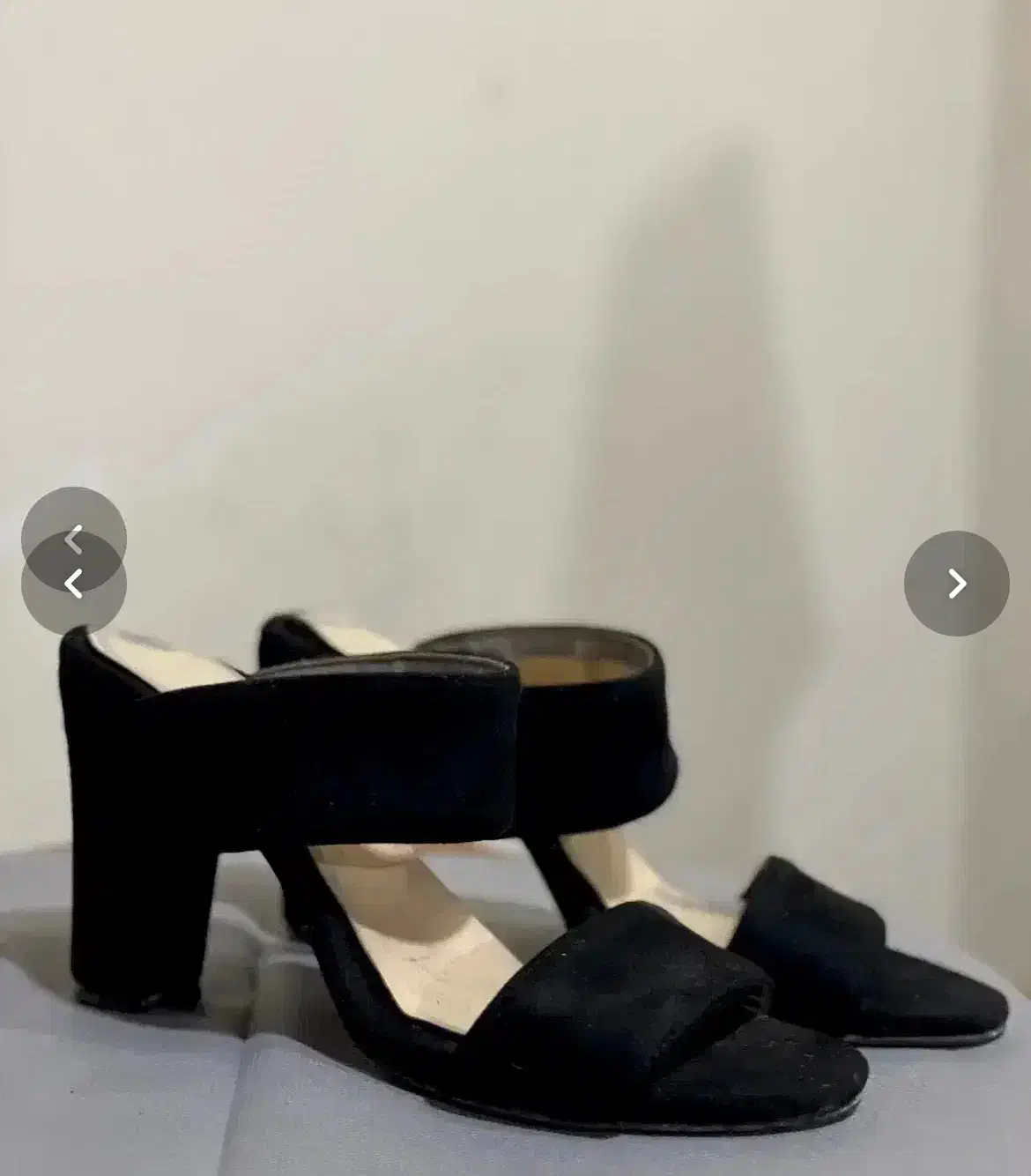 صندل جیر|کیف، کفش، کمربند|رشت, توشیبا|دیوار