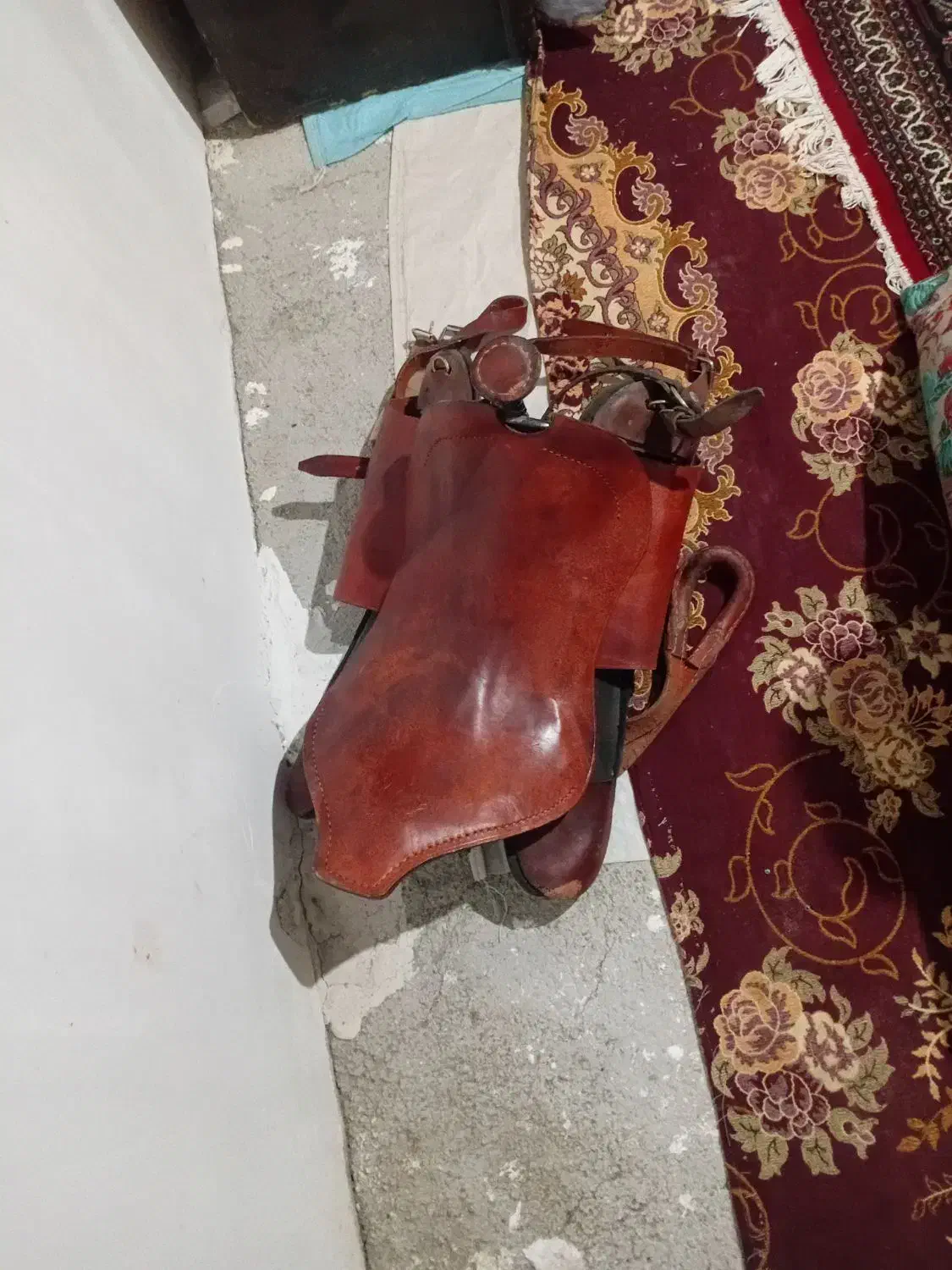 یک عدد زین چرم|اسب و تجهیزات اسب‌سواری|اردبیل, |دیوار