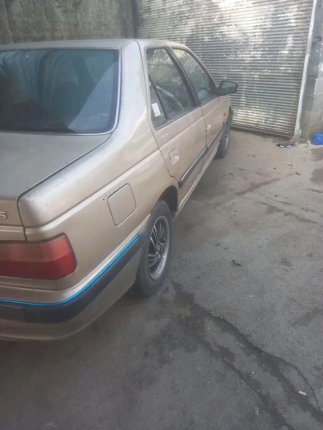 پژو پارس ۷۹|خودرو سواری و وانت|عباسآباد, |دیوار