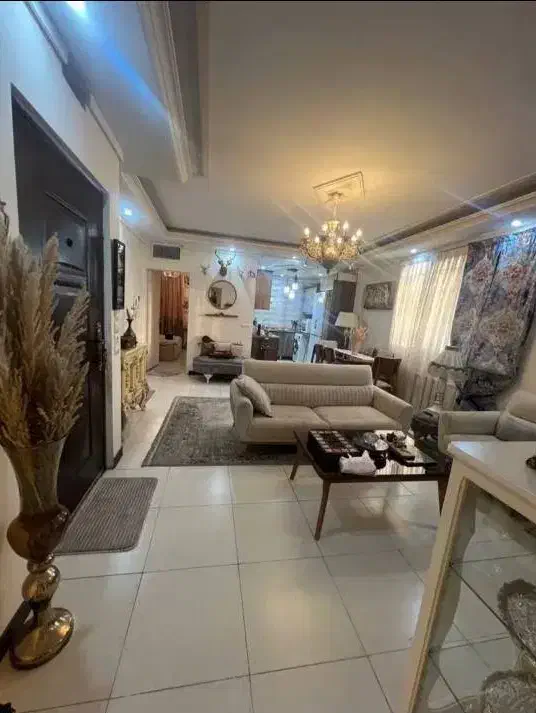 ۶۶متر/دو خواب/آسانسور/بالکن/۱۴۰۰|فروش آپارتمان|تهران, صد دستگاه|دیوار