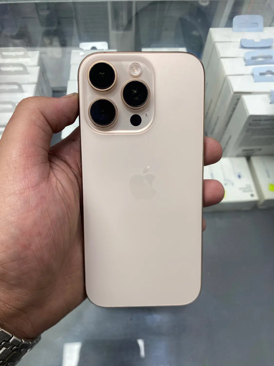 iphone 16 pro۱۲۸|موبایل|تهران, تهرانپارس جنوبی|دیوار