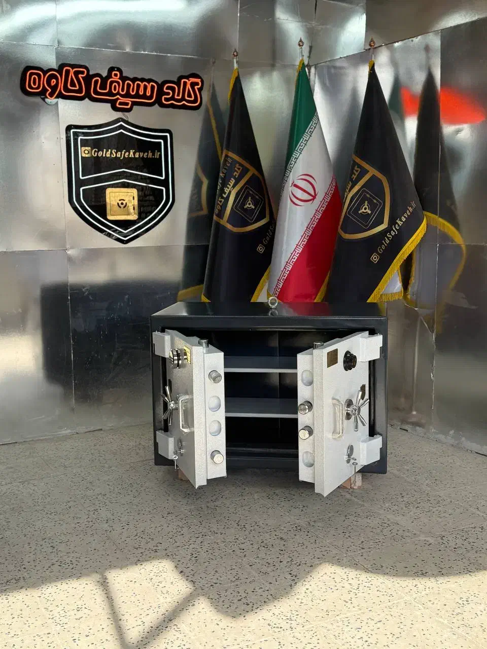 گاوصندوق زیرویترینی مدل 120 با رمز دیجیتال|ابزارآلات|فرخشهر, |دیوار