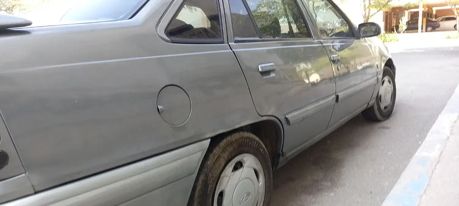 فروش یک دستگاه دوو ریسر مدل ۱۹۹۳|خودرو سواری و وانت|مبارکه, |دیوار