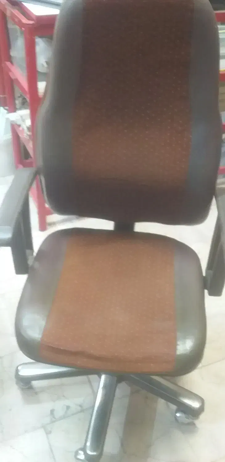 حراج ۲ عدد صندلی مدیریتی|مبلمان اداری|بروجرد, |دیوار