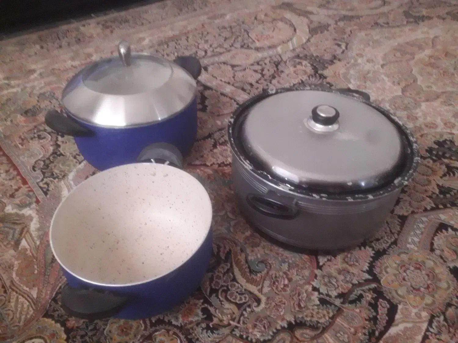 قابلمه بزرگ|ظروف پختوپز|چهارباغ, |دیوار