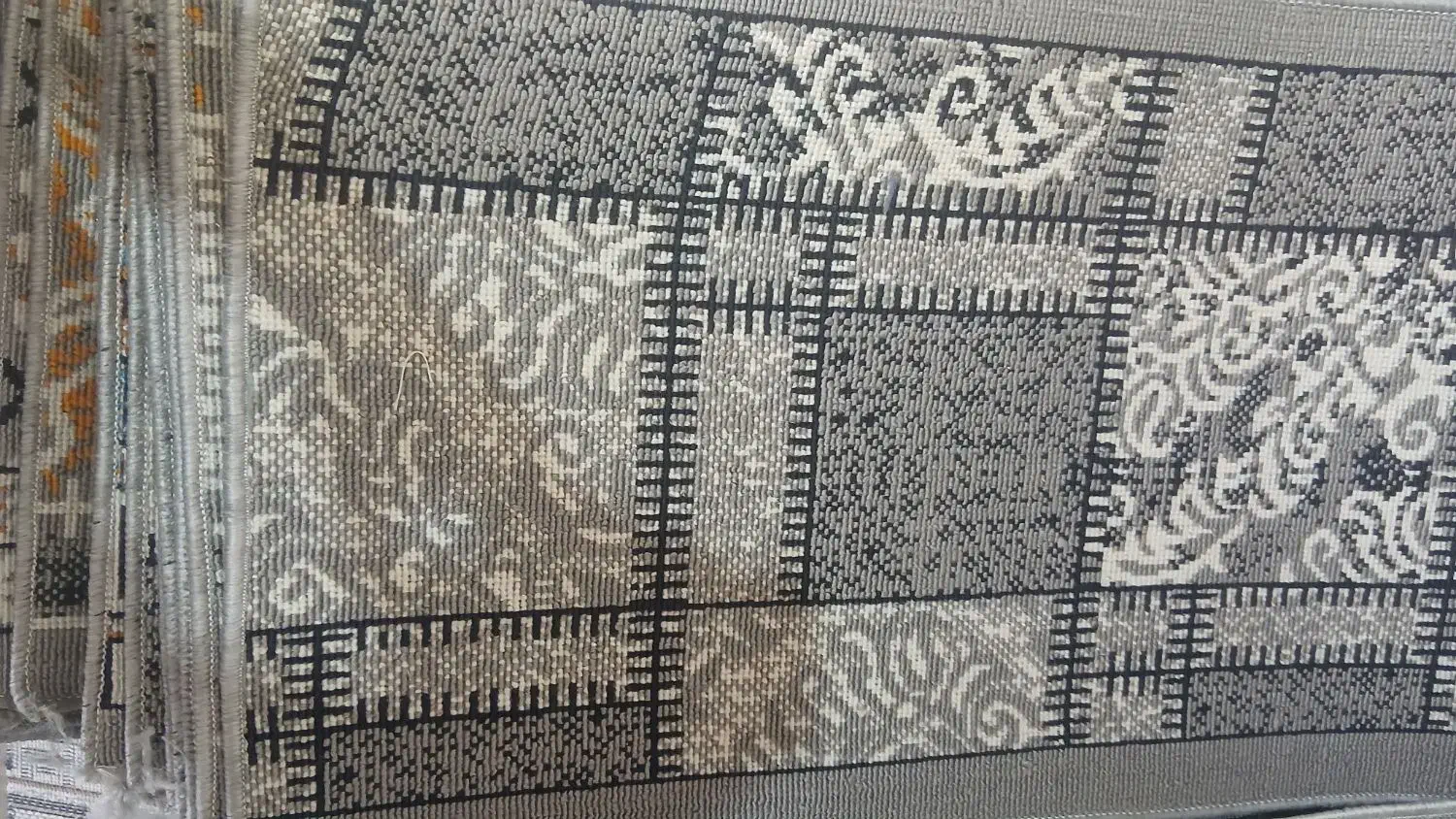 پادری گلیم|پادری|کاشان, کارگر|دیوار