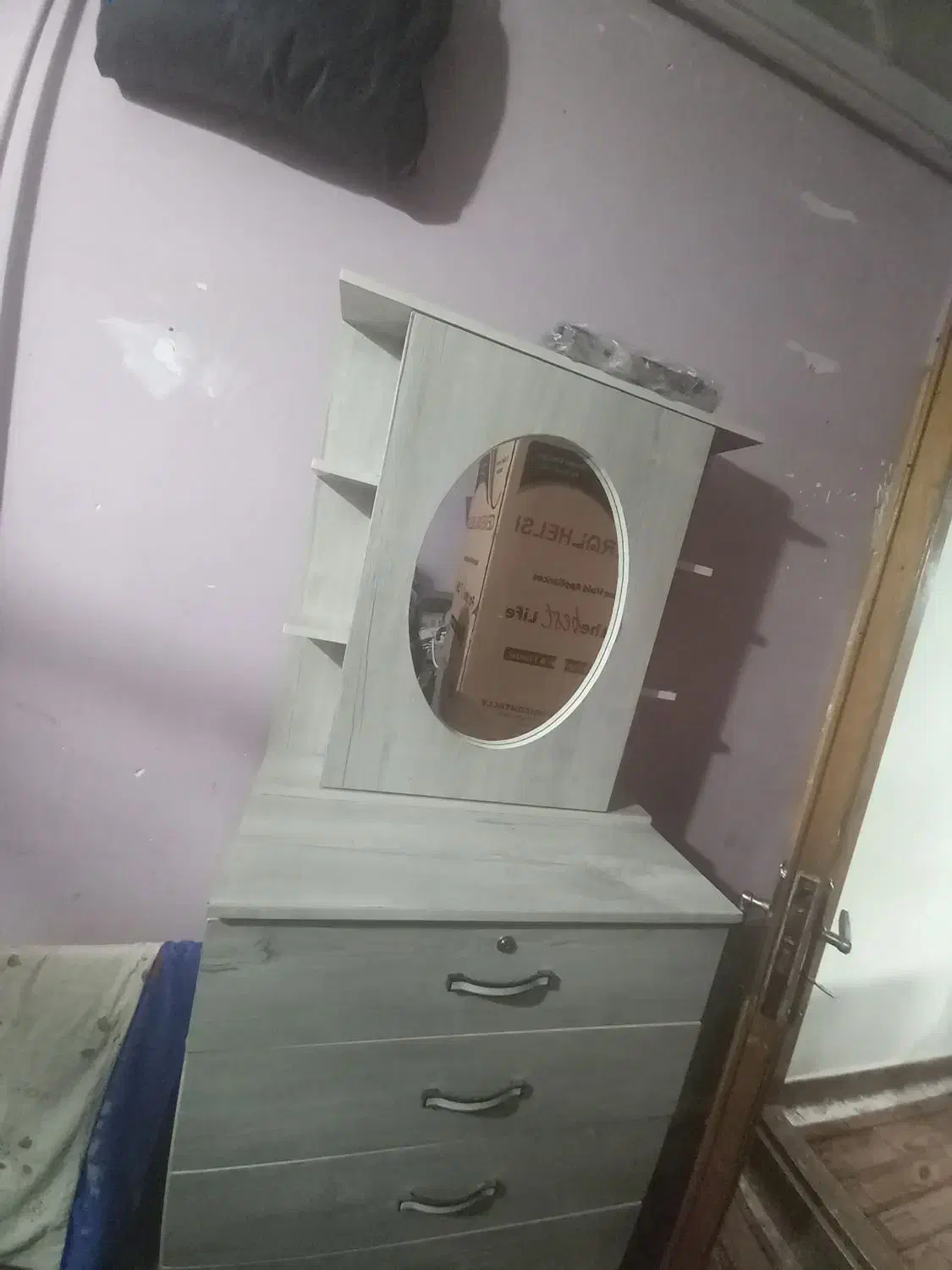 دلاور|جاکفشی، کمد، دراور|گرگان, |دیوار